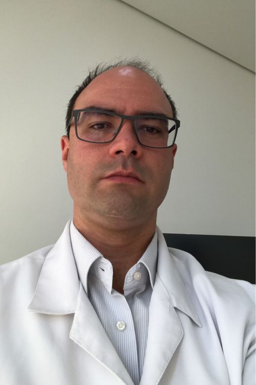 Dr Ricardo Scheepmaker - Clínica e Cirurgia do Aparelho Digestivo
